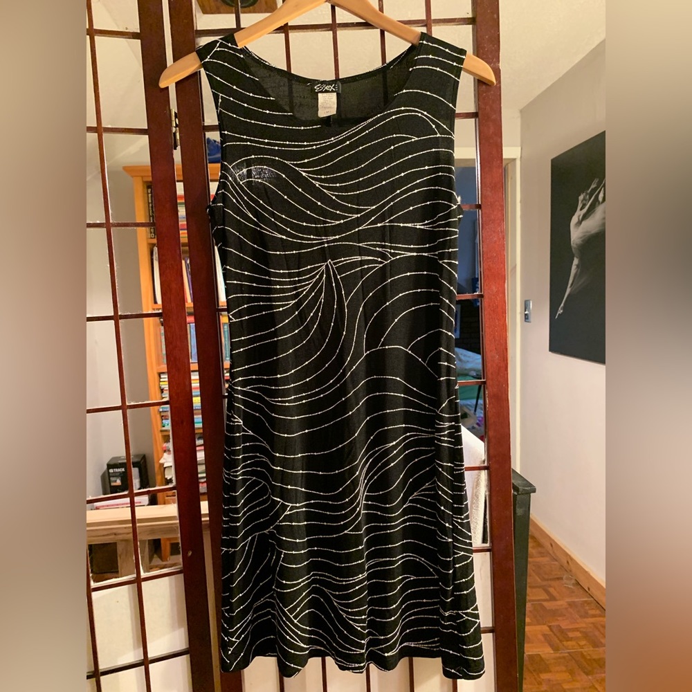 Black and white dress